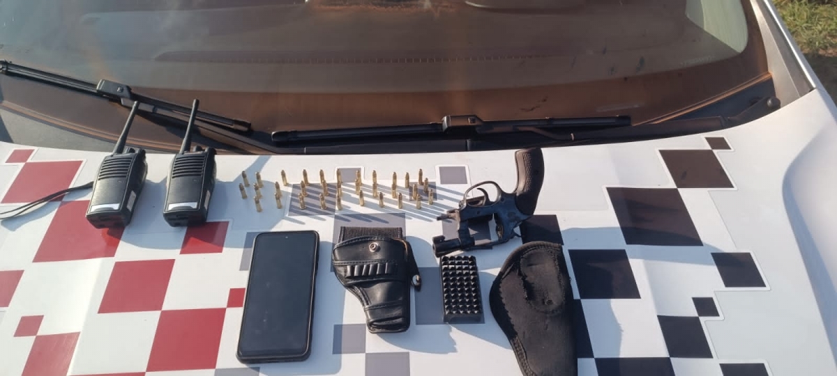 Policiais Militares de Aracanguá prende homem com arma de fogo