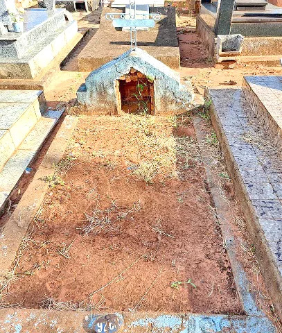 Enterrar o morto no quintal de Araçatuba.