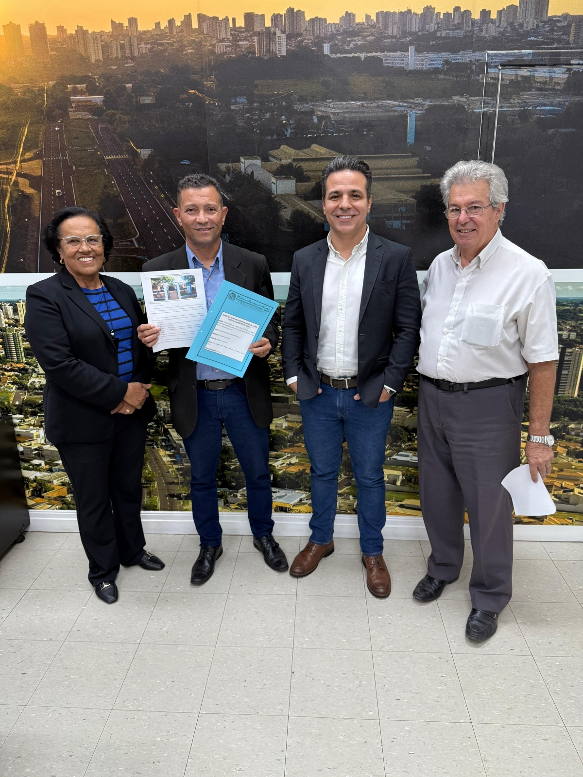 Vereador Damião Brito solicita construção de UBS no bairro Porto Real, em Araçatuba. 