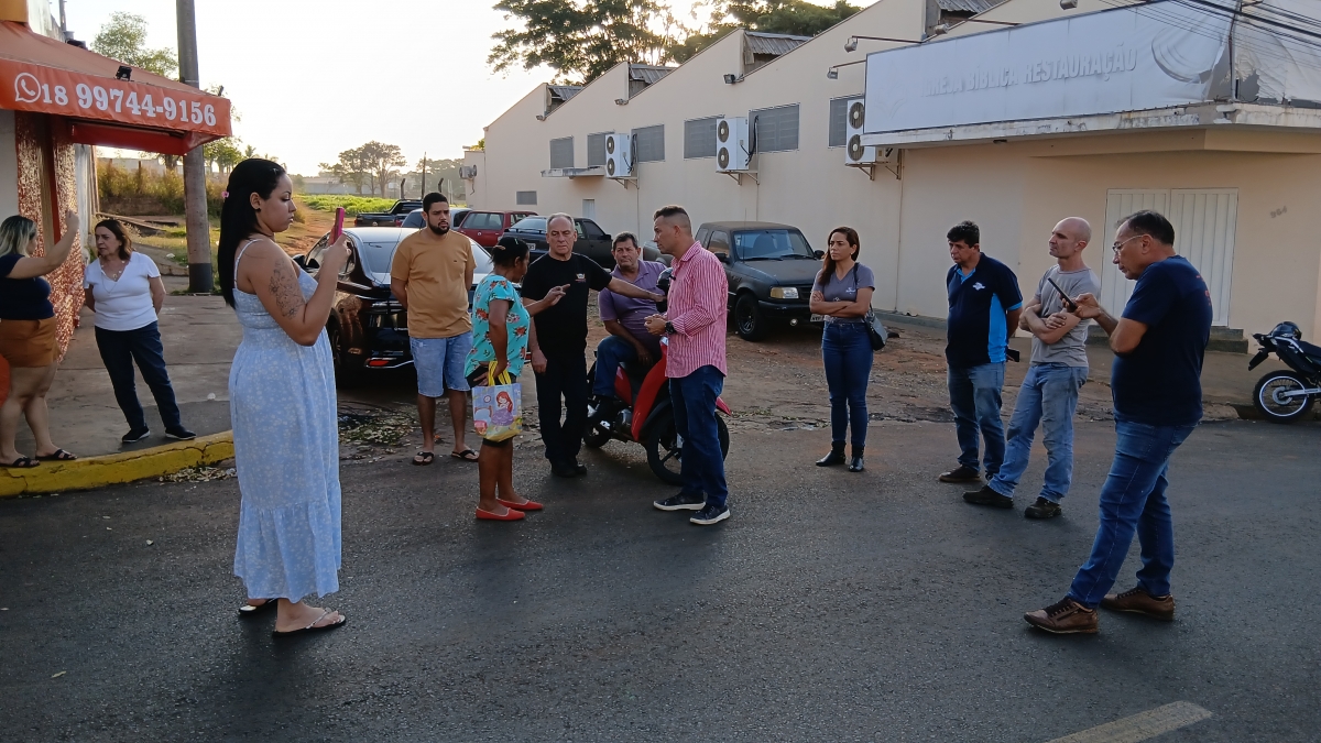 Prefeitura de Araçatuba impede comerciantes de trabalhar.
